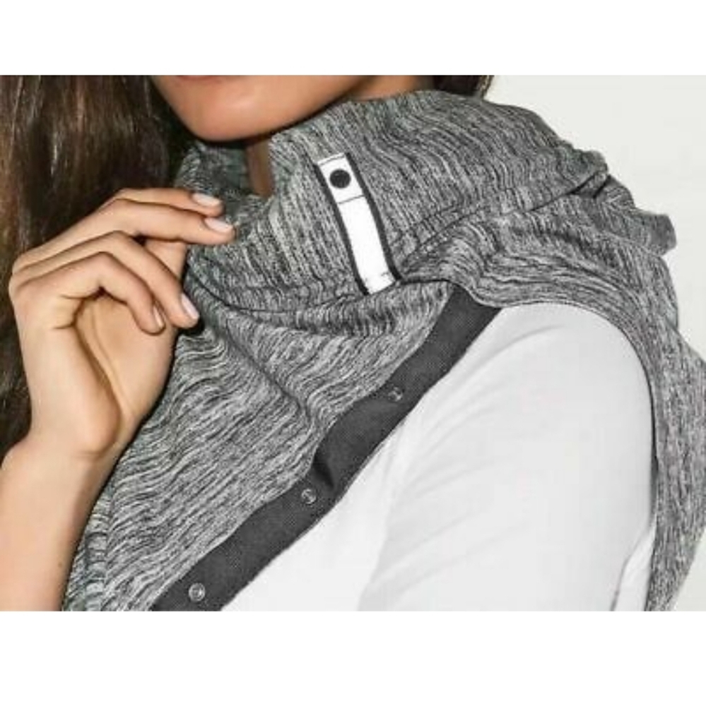 Lululemon Vinyasa Scarf